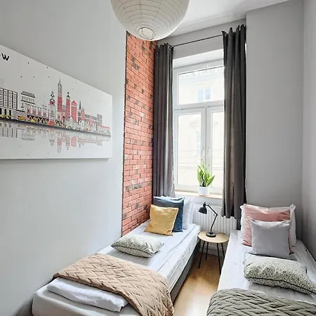 Апартаменты Urban Nest Krakowska 10